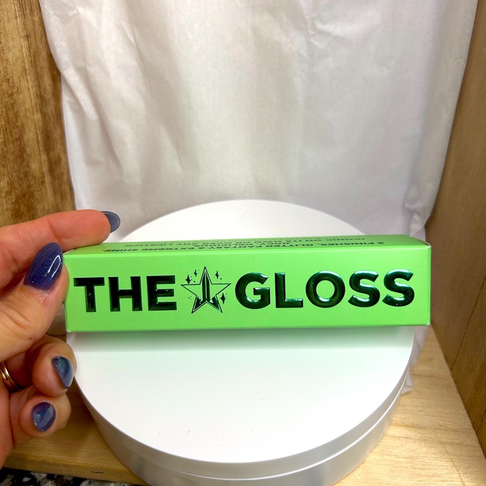 Jeffree Star The Gloss New in box
